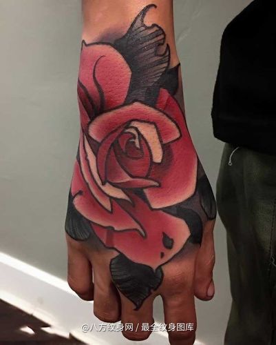 西昌市外企高管的newschool手背玫瑰花纹身刺青图案