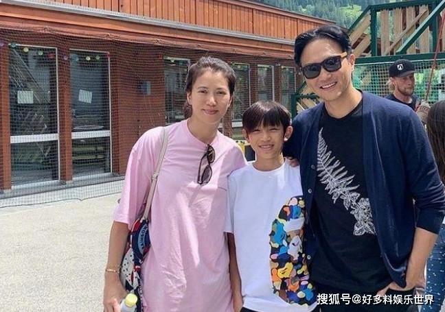 原创张慕童为什么叫魔童他遗传了靓靓与张智霖的优良基因