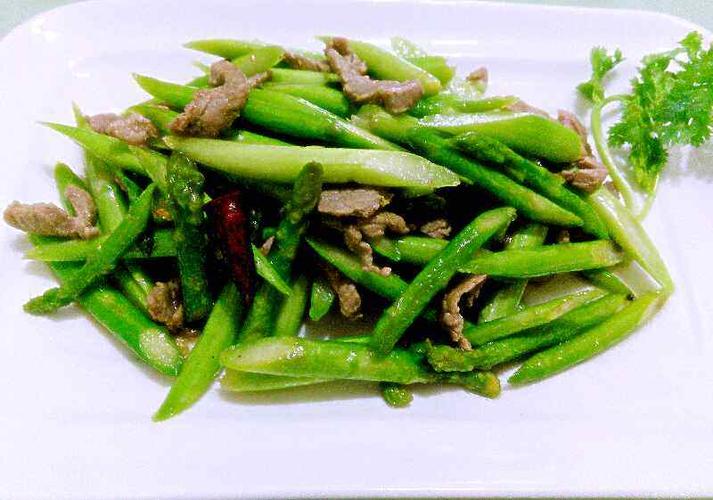 芦笋炒肉丝