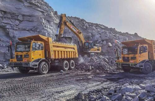 百车军团战蒙西!矿山开采,徐工xg90无敌