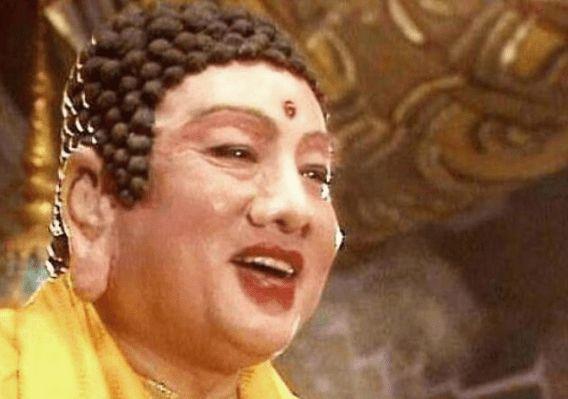 西游记"如来佛祖"的扮演者,去泰国买佛像,一看上面全是自己