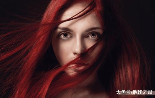 那么就有一个问题来了,就没有天生是红头发的吗?为什么人种就有好多