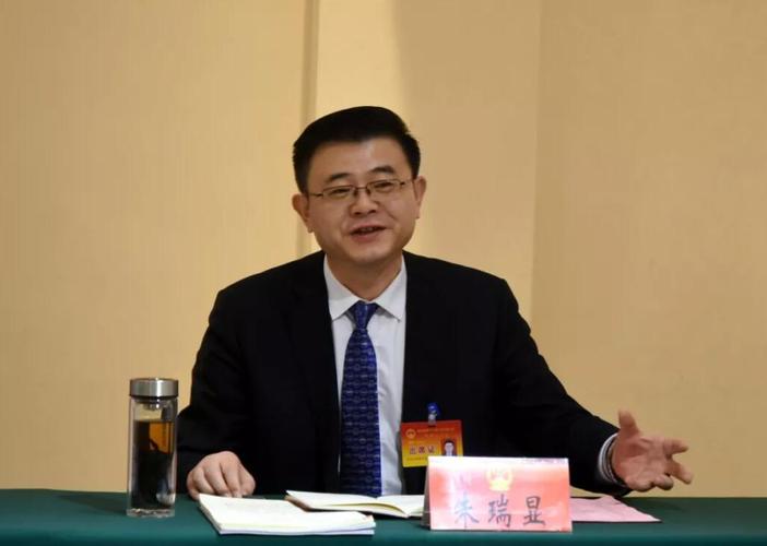 嘉祥县人民政府 政务要闻 聚焦两会丨朱瑞显参加代表