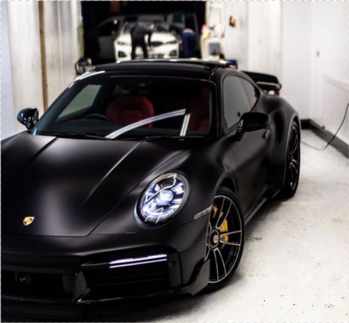 保时捷·911 turbo s,黑外红内黑武士风格