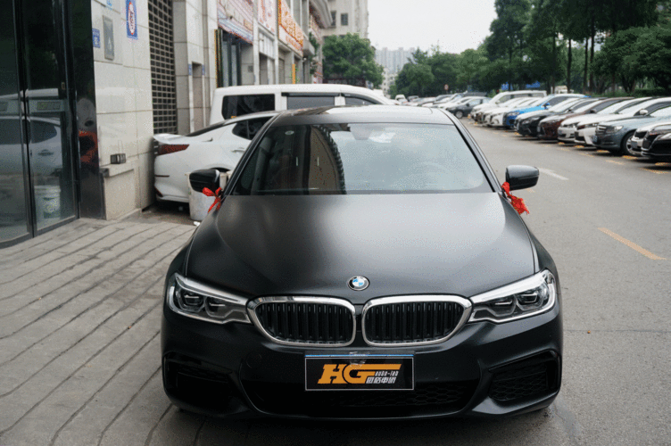 宝马5系改装黑武士汽车贴膜电光金属黑磨砂黑长沙汇格车研汽车改装
