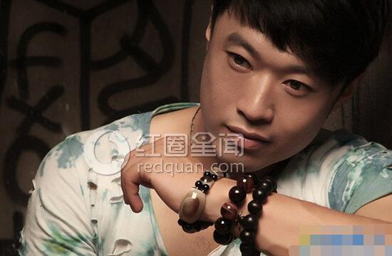 徐誉滕老婆谢佩璇图片曝光 徐誉滕真实身高是多少