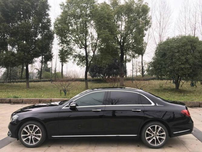 2018年01月奔驰 奔驰e级  2018款 e200l 2.0t 运动型