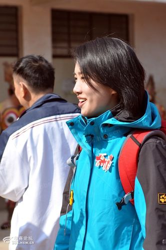 【远方的家】美女主持人王瑶洁