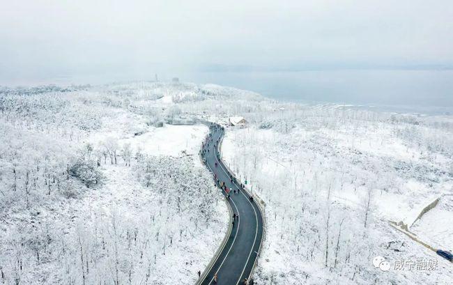 威宁:一场冬雪营造的童话仙境|白雪|草海|雪景_网易订阅