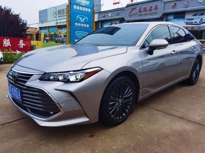 【烟台】2020年09月 丰田 亚洲龙 2019款 2.0l xle尊享版 灰色 自动档