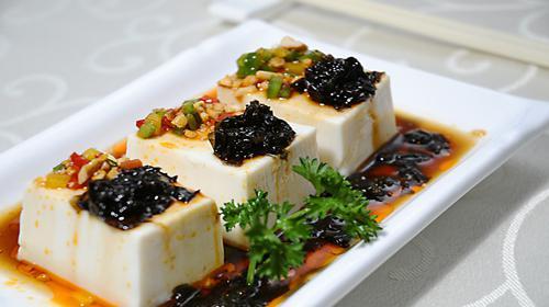 有关八公山豆腐的手抄报 手抄报图片大全