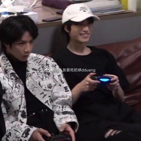 《撞号》文严文(1.4w完结)