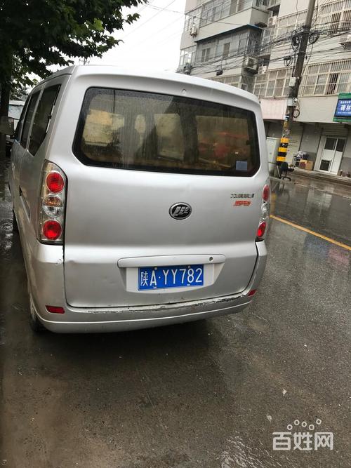 低价出售力帆风顺面包车