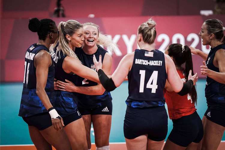 美国女排下轮与中国队交锋进攻端实力强中国队拦网是关键