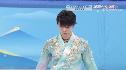 羽生结弦演绎天与地
