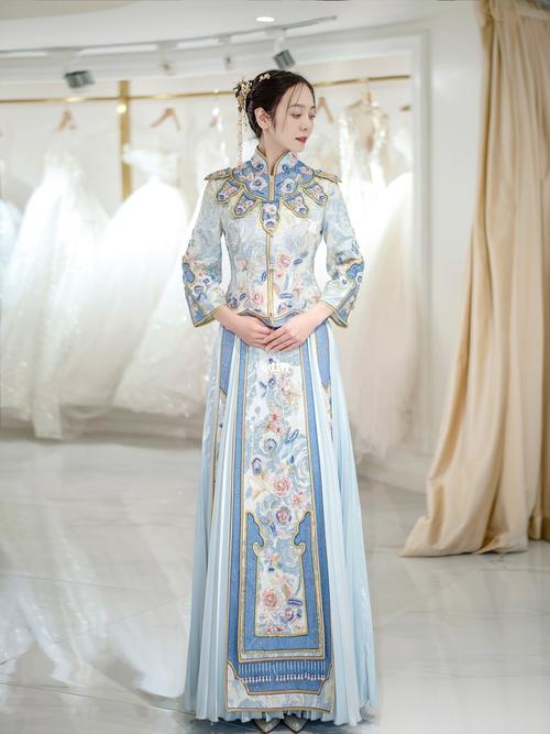 备婚新娘必看|中式婚礼秀禾服篇 进来看_秀禾服_中式婚礼_备婚_新娘