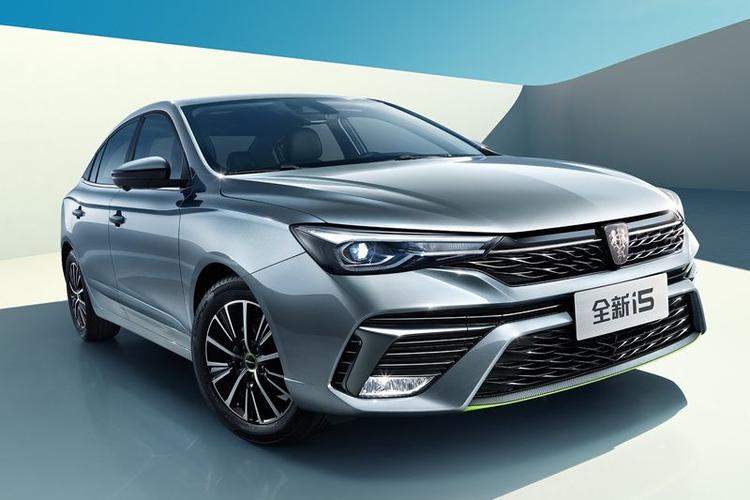 2021年3月12日,上汽荣威发布了第四代新 荣威i5的一组车型外观图.