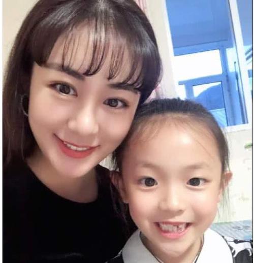 王小蒙正式回归《乡村爱情12》,暴瘦三十斤,"蛇精脸"吓人!