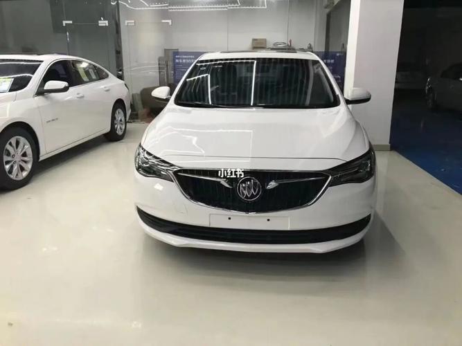 别克英朗,21款1.5自动精英版_头灯_汽车_汽车介绍