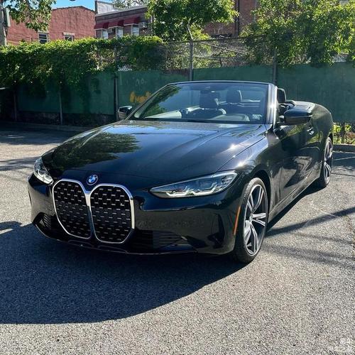 跑车性能十足 黑色车身 全新宝马4系敞篷版实车