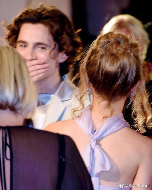 甜茶还是很甜!尤其是和女朋友lily在一起的时候!