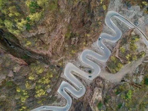 独家线路设计,五一假期穿越太行秘境,自驾最老挂壁,盘旋太行72拐,天路