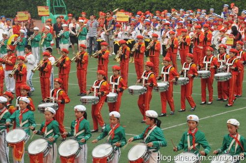 "我吹鼓乐给党听"----宁波市举行少先队鼓乐队大检阅