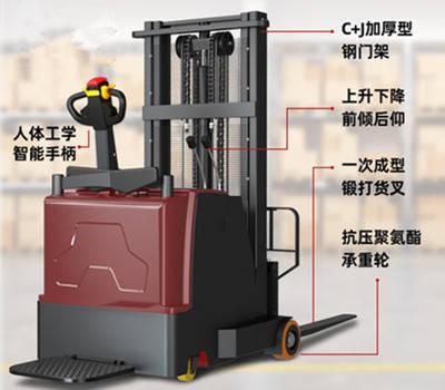 叉车怎么开新手操作要注意什么