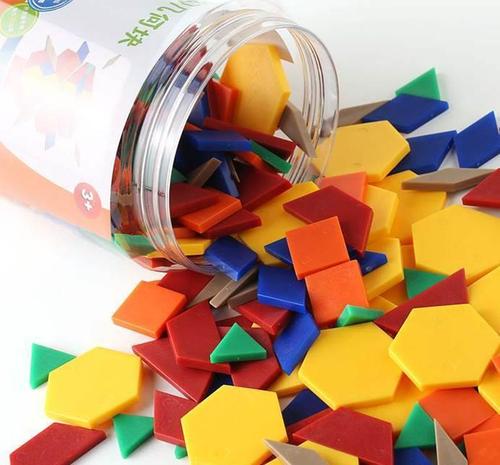 现在很多家长对孩子过度溺爱,买各种各样的玩具,可到头来反而伤害