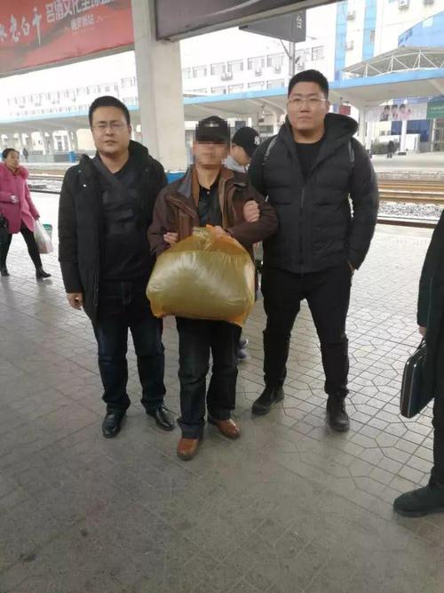 呼伦贝尔牙克石刑警破获凶杀案