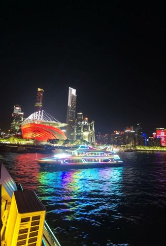 珠江夜游船_夜游_出行_人文风光展示