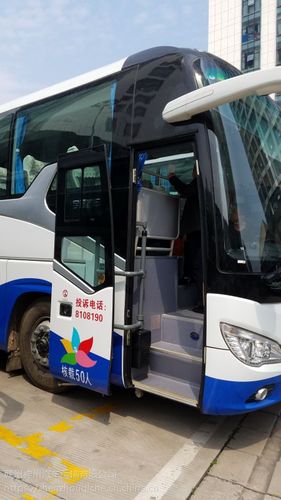【宇通50座大型客车大巴车新车赣州一日游用车包车带司机租车开会国内