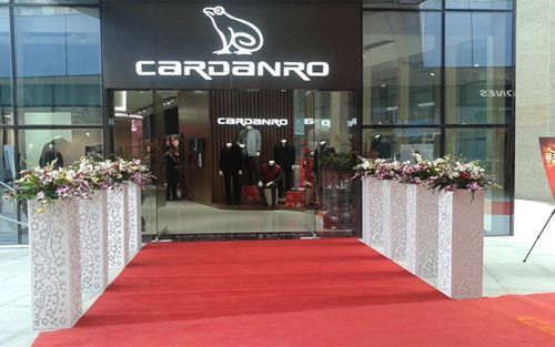 卡丹路时尚商务男装贵阳旗舰店盛装绽放-中国品牌服装网