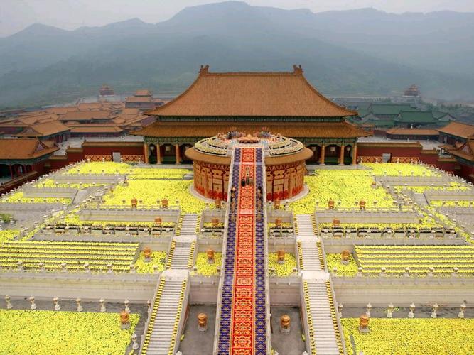 《满城尽带黄金甲》桌面壁纸图片-桌面壁纸图片-23