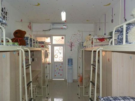 民办四川天一学院宿舍条件怎么样—宿舍图片内景