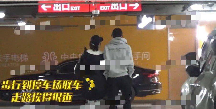 张继科张蕊同看电影逛超市一路热聊不断姿态亲密