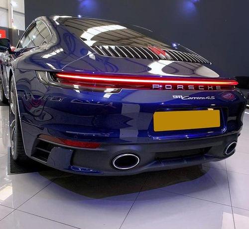 最美"龙胆蓝"保时捷911 carrera 4s!
