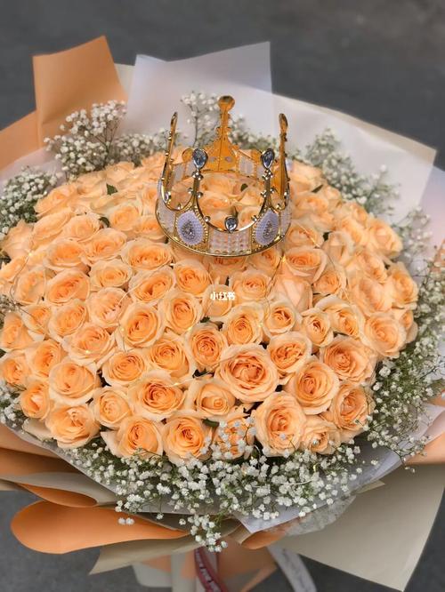 99朵香槟玫瑰_香槟_新街攻略_玫瑰花束_99朵玫瑰花束