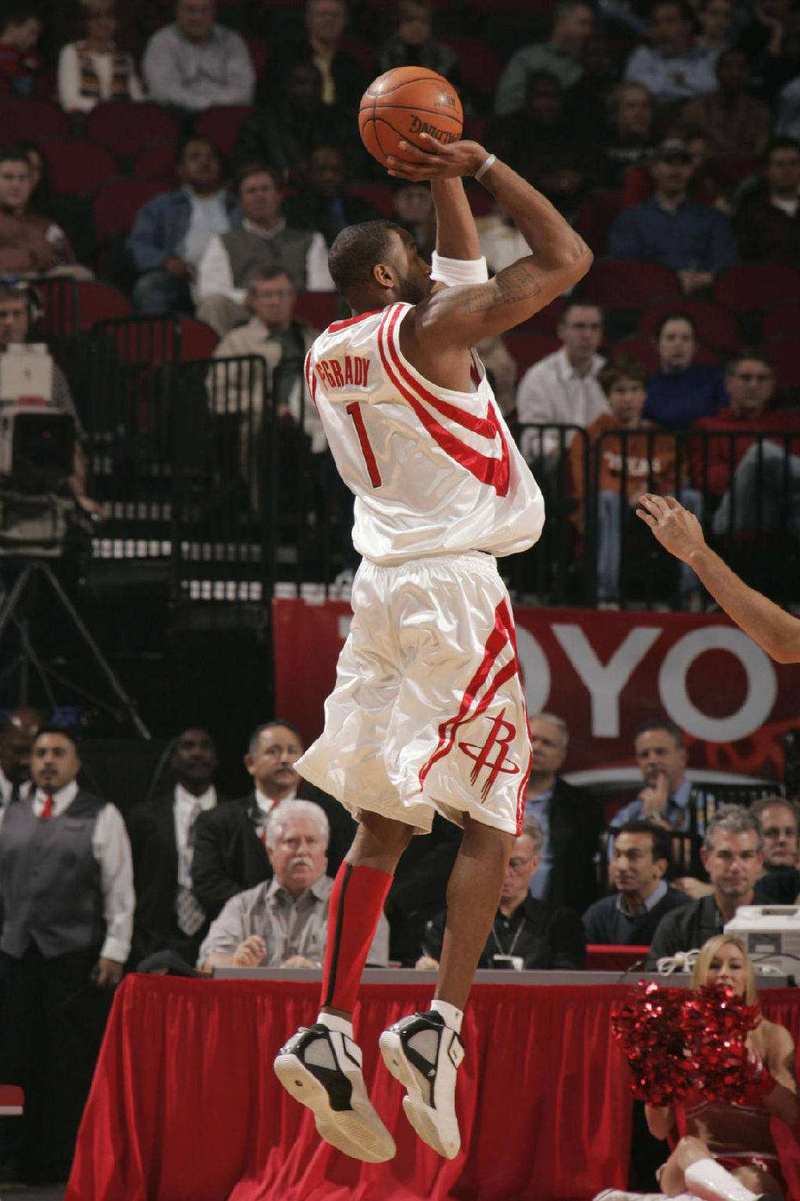 为啥只有麦迪的跳投被称为"干拔",其他球星的干拔只是跳投?