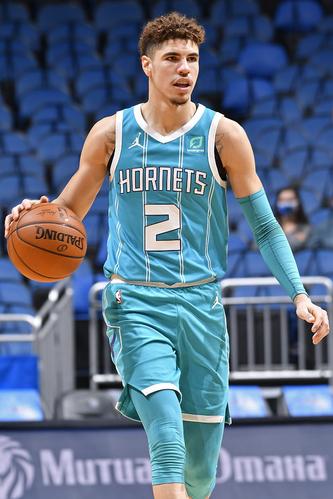 今日图集主播茂茂爱将最年轻三双先生拉梅洛鲍尔