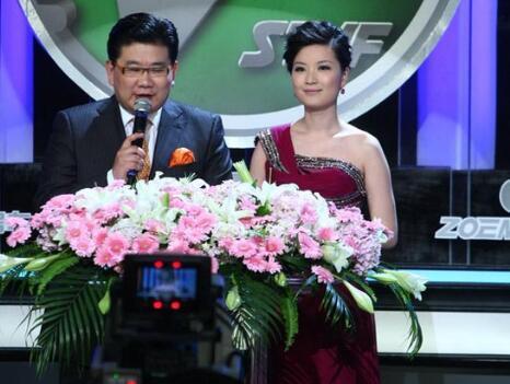 东方卫视祭出最新组合曹可凡与何卿开始挑大梁