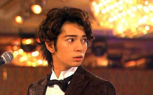 男主角松本润实在是太符合这个角色了啦～真的很有道明寺司那种跩跩