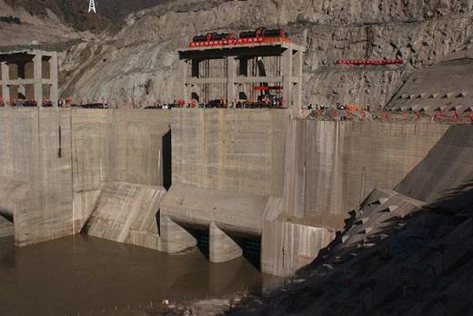 中国电建设计施工金沙江梨园水电站下闸蓄水