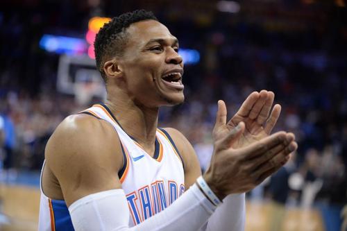 威少残暴隔扣预定年度十佳,一图回顾字母哥踩线绝杀