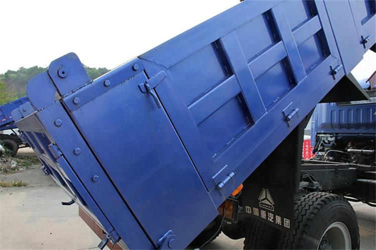 中国重汽 豪曼 140马力 4x2 4.2米 国四自卸车(zz3048f18db1)