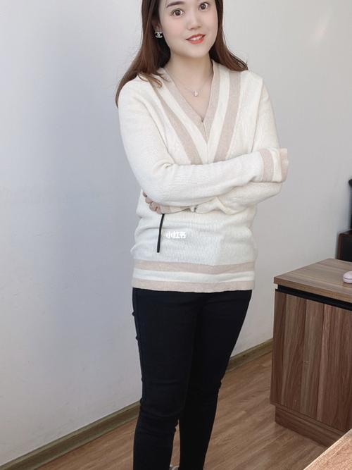 鸡心领毛衣_毛衣_羽绒服_reiss怎么样_大衣_羊绒_搭配_reiss_时尚_穿