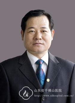 宋晓明胸外科 主任医师 帮助患者数:  好评数:  电话咨询预约挂号