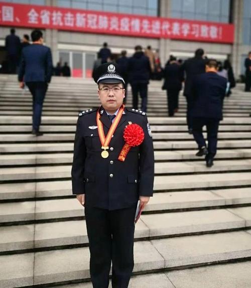 石鼓公安举行仪式 欢迎载誉归来的全省抗疫先进个人