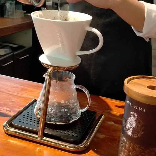 裕华万达广场一层1号门进来现在星巴克那个门也能进来了门口有测温