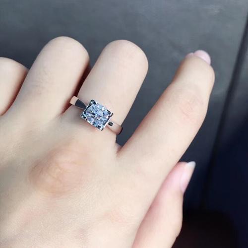 50分钻戒女pt950铂金1克拉钻石戒指30牛头款显钻款一四爪五十正品